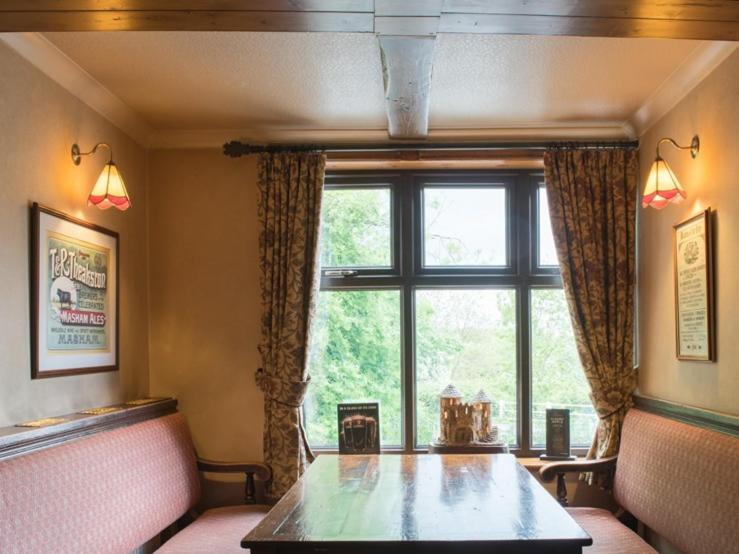 The Olde Peculiar Hotell Rugeley Eksteriør bilde