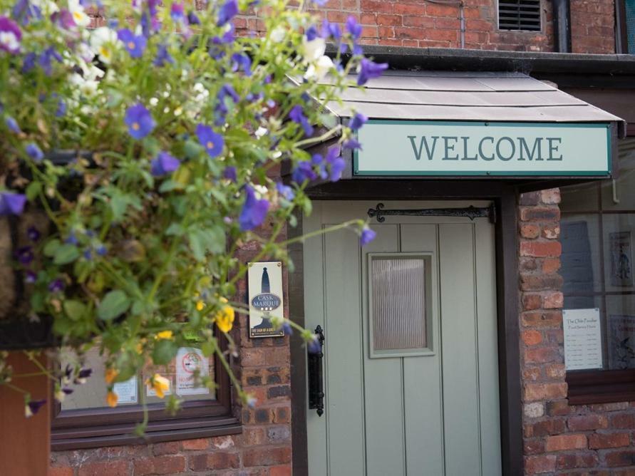 The Olde Peculiar Hotell Rugeley Eksteriør bilde