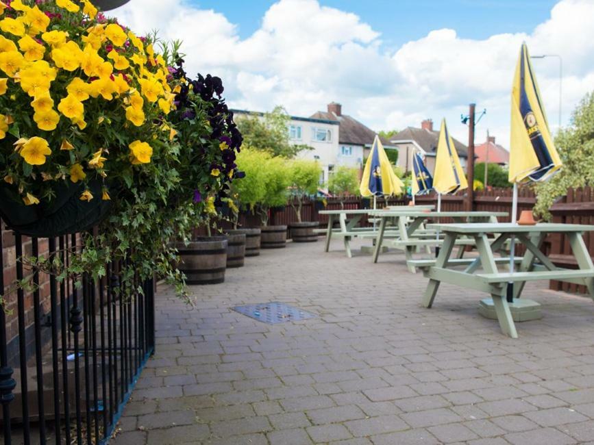The Olde Peculiar Hotell Rugeley Eksteriør bilde